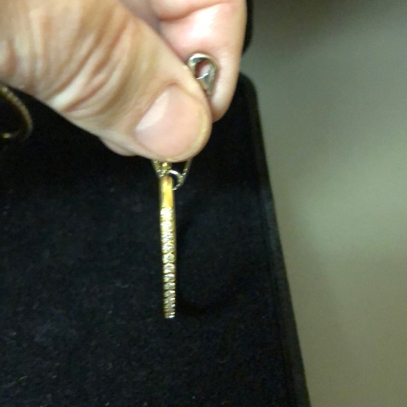 18k Gold and Diamond Hoops - Picture 4 of 6